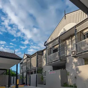 3* Мотель Benson Court